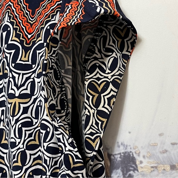 LAUNDRY by SHELLI SEGAL Aztec Shift Dress‎ Size L Mandarin Red Multi Liquid Knit - Picture 11 of 16